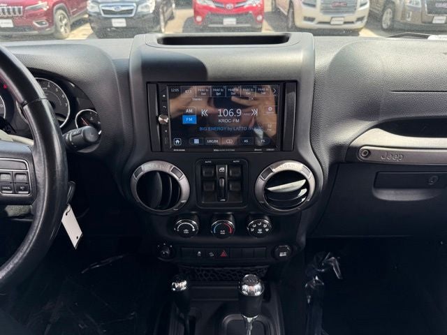 jeep wrangler unlimited 2015 1C4BJWDG4FL506373 image jeep wrangler unlimited 2015 1C4BJWDG4FL506373 image